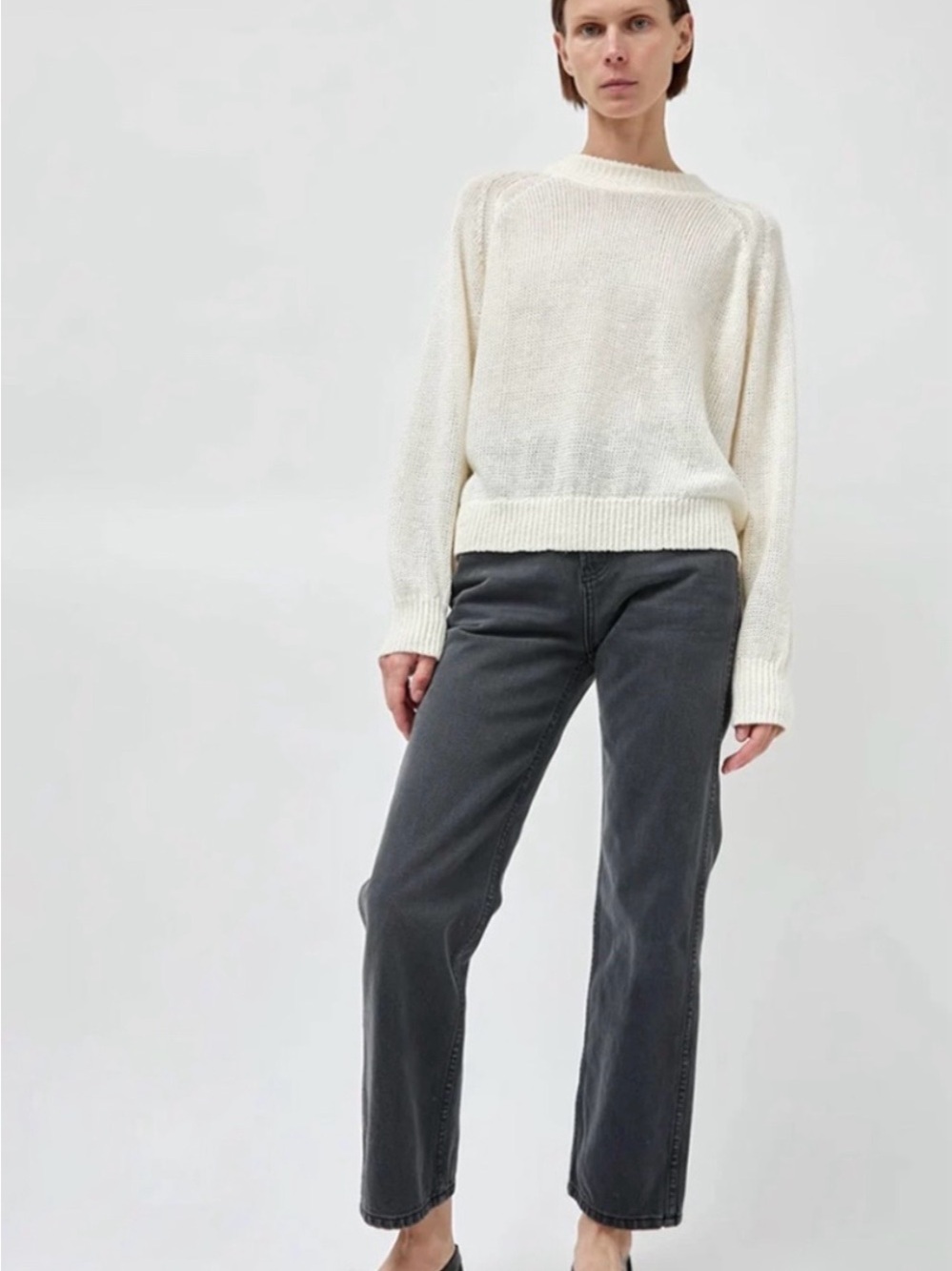 B SIDES Plein Relaxed
Straight Jean in faded black denim
